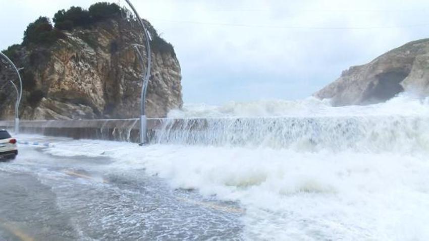 Yurtta kar ve fırtına etkisi! Yollar kapalı, okullar tatil