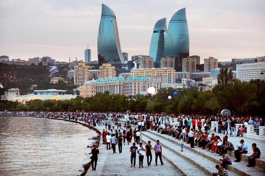 Azerbaycan'ın Türkiye tercihleri ortaya çıktı! İşte en çok sevdikleri Türk yemekleri, dizileri ve Fenerbahçe, Galatasaray, Beşiktaş tercihleri...