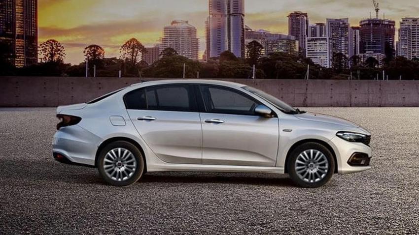 Fiat Egea Sedan yokuşlarda tıkanıyor ama fiyatı çıldırıyor! Bu fiyat bu kampanyayla bir daha gelmez