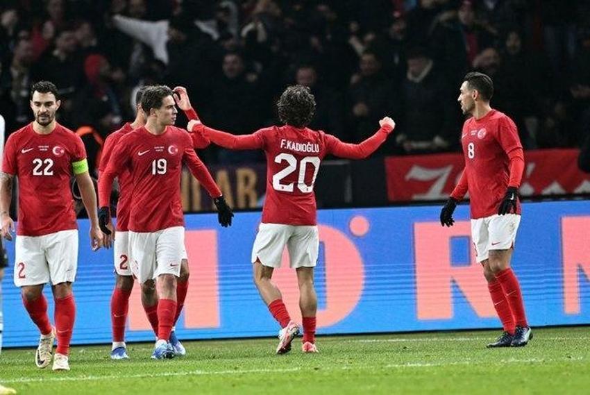 EURO 2024'e lider giderse Türkiye'nin muhtemel rakipleri kim olur? A Milliler 2. torbada...