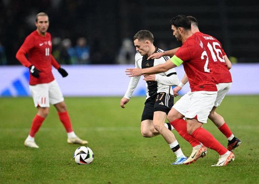 Liderlik ilk yarı gitti ikinci yarı geldi! A Milliler EURO 2024'e lider gidiyor!