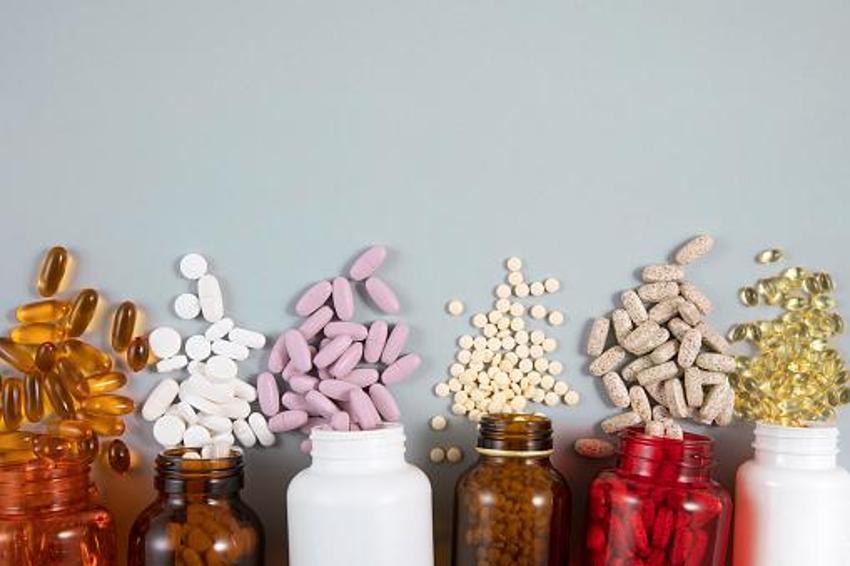 Vitamin takviyelerinde büyük tehlike! Bu iki vitamin kullananı zehirliyor