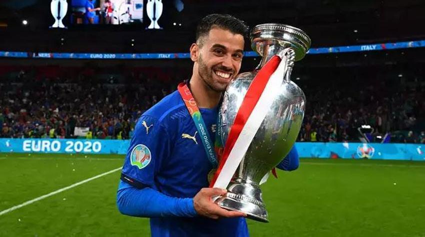 Okan Buruk transfer listesini verdi! Yıldız oyuncuyu gönderiyor kadrosunda görmek istediği ismi yönetime bildirdi