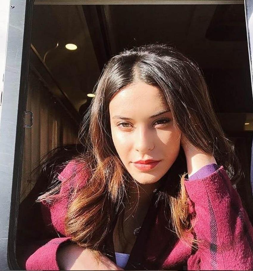 Lucas Torreira ile evleneceği iddia edildi! Devrim Özkan açıklama yaptı! 