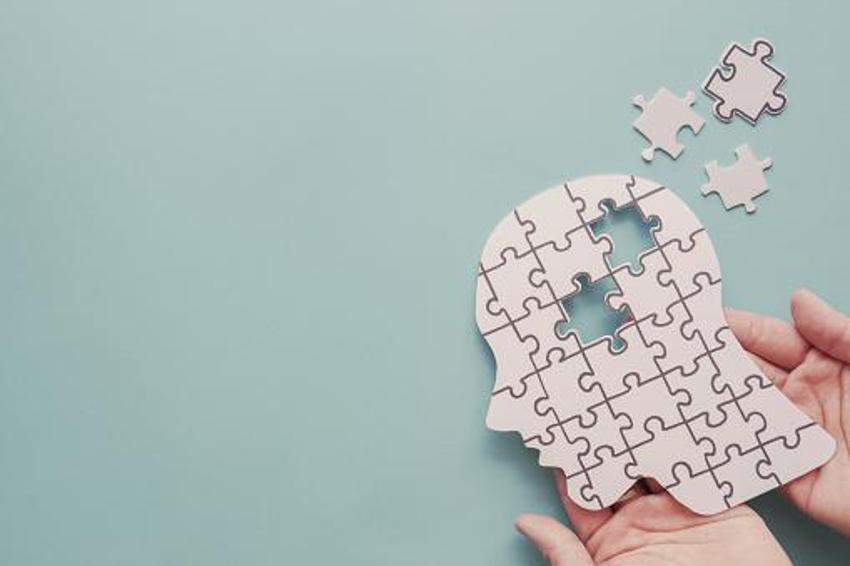 Vücudunuz Alzheimer'ı 15 yıl önceden haber veriyor! Hemen kontrol edin