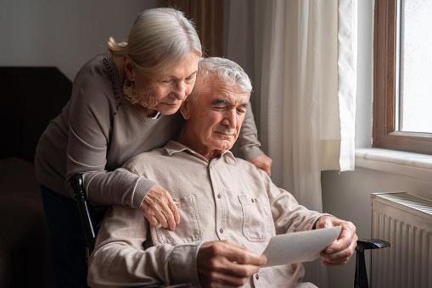 Vücudunuz Alzheimer'ı 15 yıl önceden haber veriyor! Hemen kontrol edin