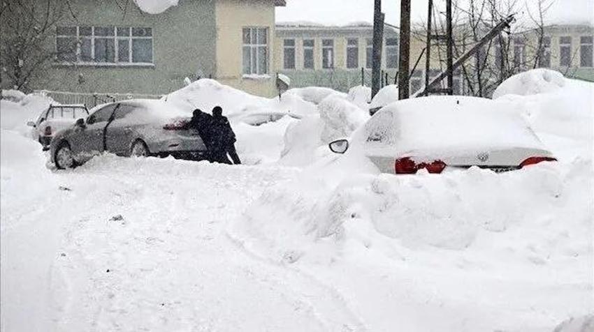 Meteoroloji açıkladı: Pazar günü kar, Pazartesi tatili geliyor! 27 Kasım Pazartesi okullar tatil mi edildi? 