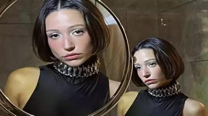 Zeynep Bastık ağlama krizine girdi! Sosyal medyadan paylaştı