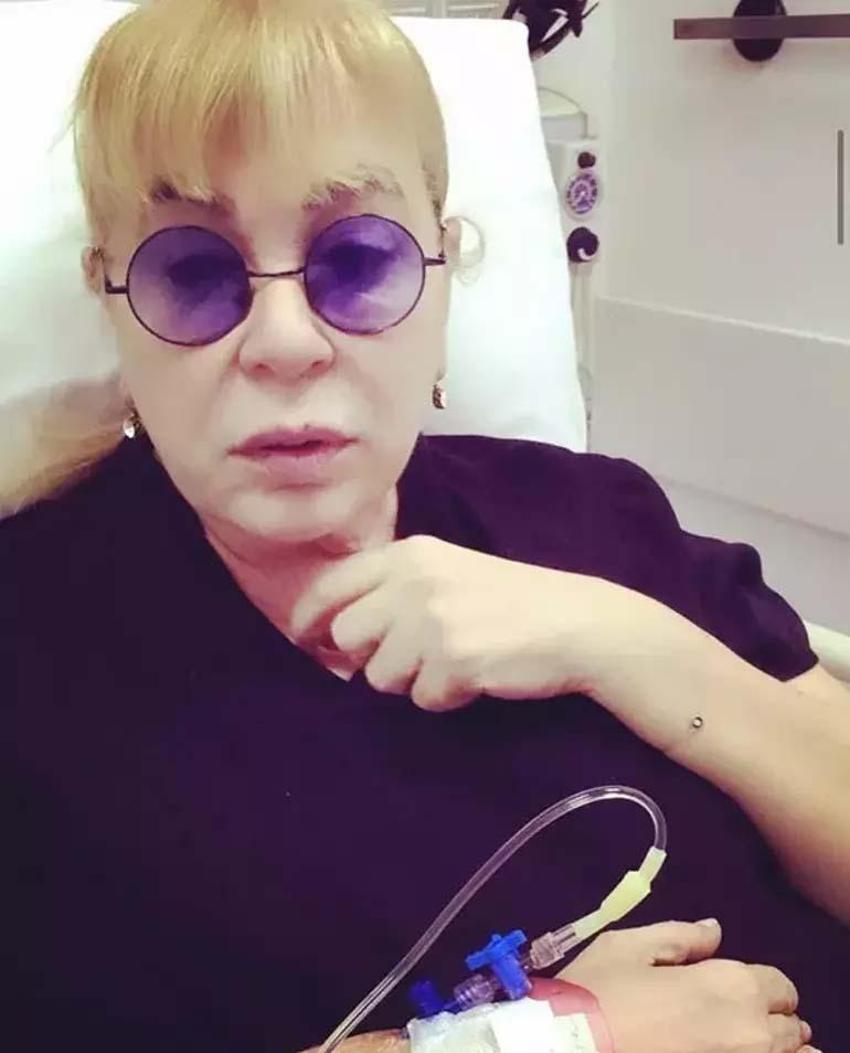 Zerrin Özer'in Darülaceze’ye yattığı iddia edildi! 'Düşkün ve düşmüş değilim' cevabı geldi
