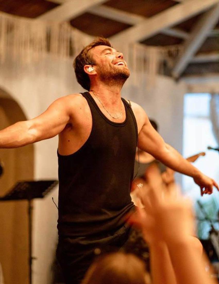 Aşkları kalıcı oldu! Murat Dalkılıç sevgilisiyle birlikte dövme yaptırdı