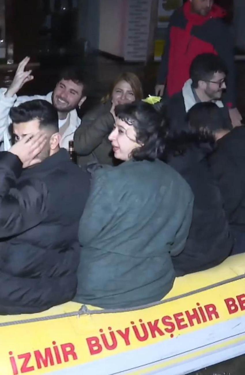Şiddetli yağış ve fırtına yurdu etkisi altına aldı! Sinop'tan acı haber geldi, İzmir'de deniz ve kara birleşti