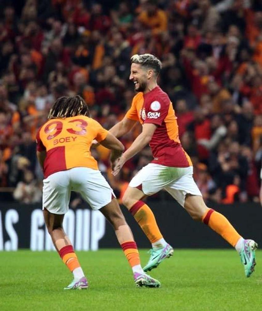 Spor yazarları, Galatasaray - Alanyaspor maçı sonrası hayran kaldı! 'Karabasan gibi'