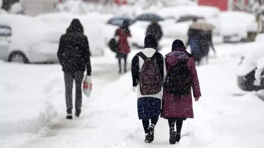 27 Kasım okullar Bursa'da tatil mi? Bursa Valiliği okullar tatil açıklaması var mı? Yarın okullar...