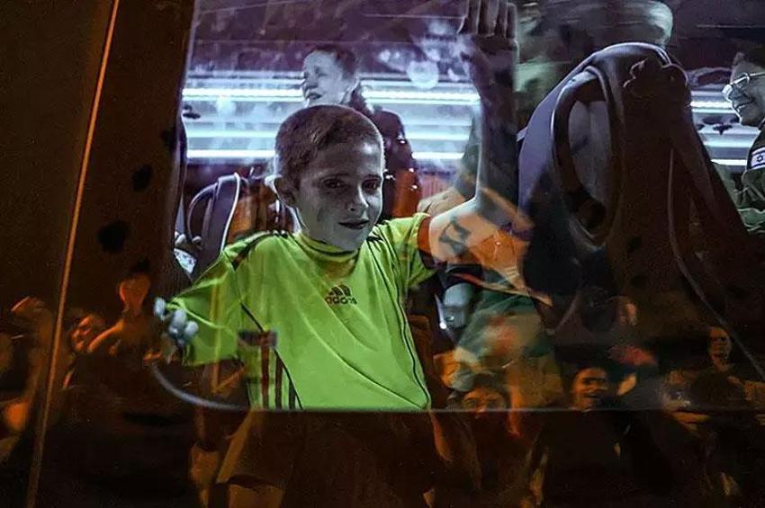 Gazze'de insani ara! ABD savaş gemisine balistik füze atıldı, Netanyahu'dan Hamas'ın 'ateşkes' mesajına ilk yanıt geldi
