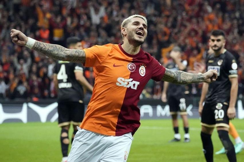 Manchester United maçı öncesi Galatasaray'da Okan Buruk'un zor tercihi! Kritik maçın planı...