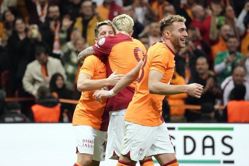 Manchester United maçı öncesi Galatasaray'da Okan Buruk'un zor tercihi! Kritik maçın planı...
