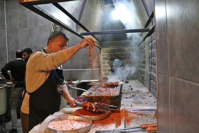 Kilo fiyatı eti geçti! İşletmeciler de vatandaş da şaşkın