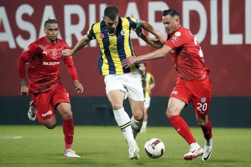 Ciddiyetten uzak dedi ve ekledi: Dzeko ve Tadic'te sürekli geriye gidiş var!