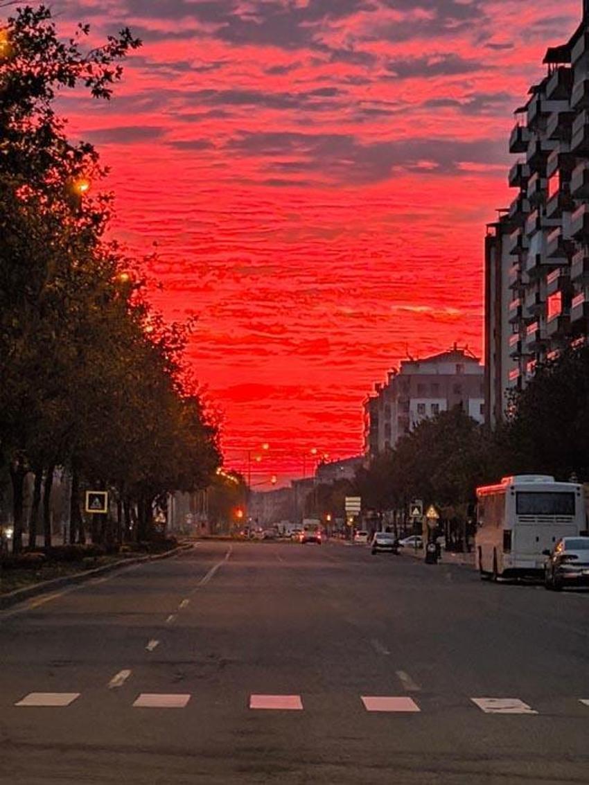 Sabahın ilk saatlerinde şaşkınlık yaratan görüntü!