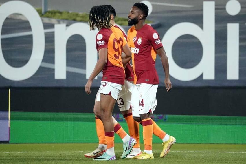 Osman Şenher, Pendikspor maçı sonrası Galatasaraylı yıldıza sert çıktı! 'Takımda oynayacak kalitesi yok'