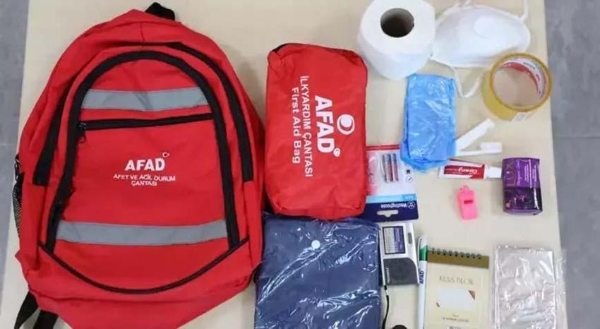 Deprem çantasında olması gerekenler AFAD tarafından sıralandı! Deprem çantası içi gerekli malzemeler (yemek, önemli eşyalar, evrak ve belgeler)
