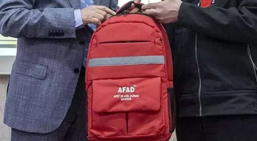 Deprem çantasında olması gerekenler AFAD tarafından sıralandı! Deprem çantası içi gerekli malzemeler (yemek, önemli eşyalar, evrak ve belgeler)