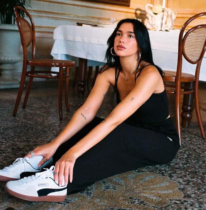 Dua Lipa, yönetmen sevgilisinden ayrıldı