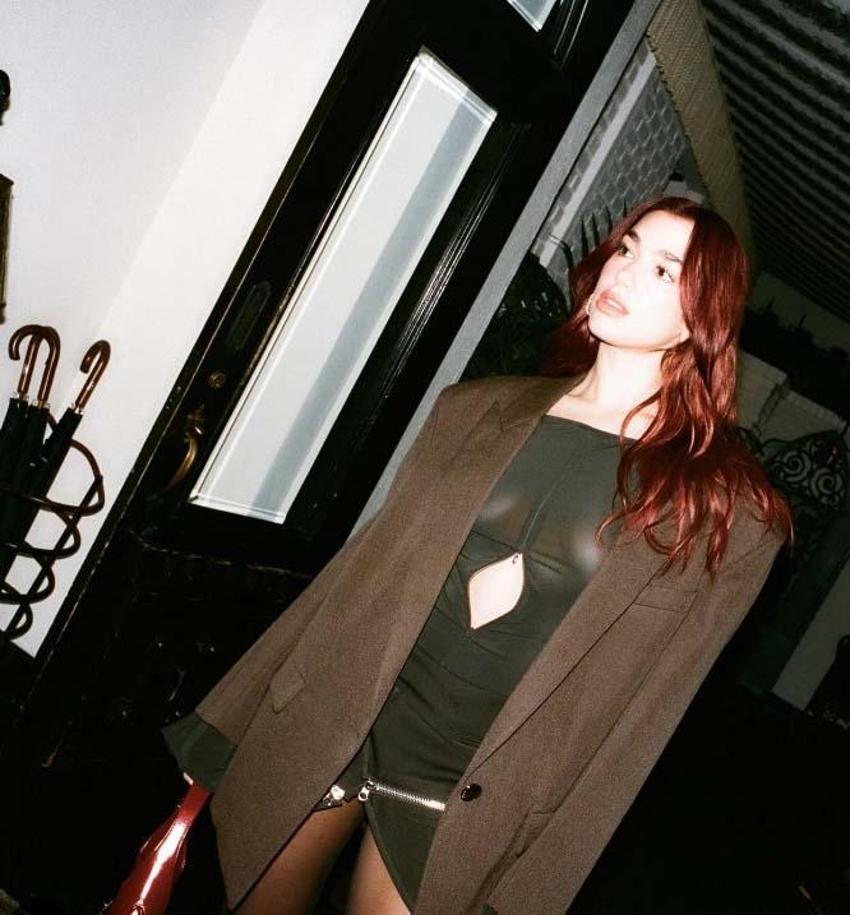 Dua Lipa, yönetmen sevgilisinden ayrıldı