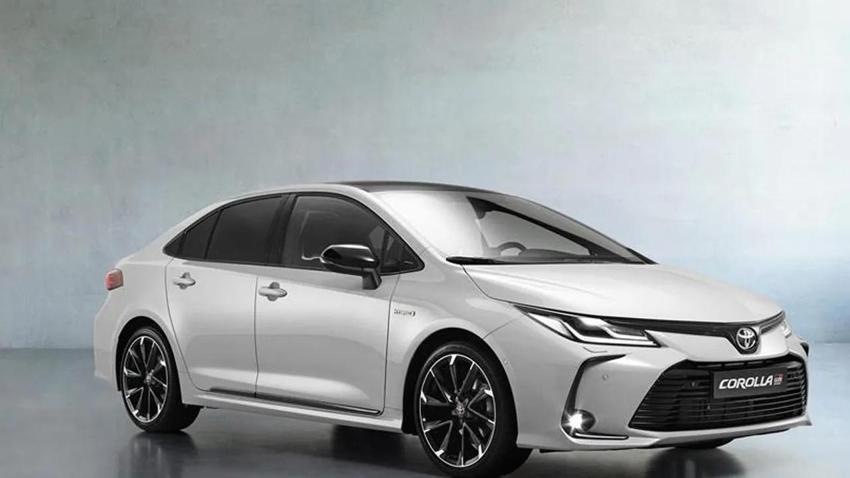 Toyota Corolla indirimin çılgınlığını 2023'ün sonunda yaptı! Bu fiyatı kimse beklemiyordu