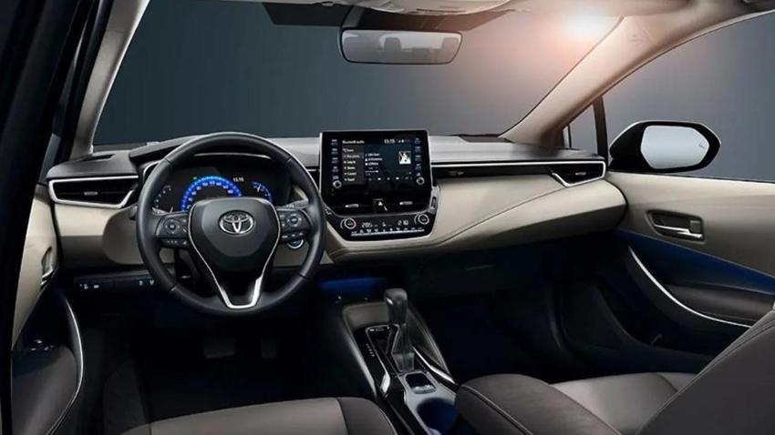 Toyota Corolla indirimin çılgınlığını 2023'ün sonunda yaptı! Bu fiyatı kimse beklemiyordu