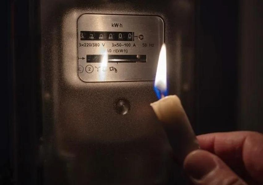 6 Aralık İstanbul elektrik kesintisi: Yarın hangi ilçelerde elektrik kesilecek? İstanbul elektrik kesintisi...