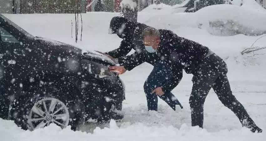 Kar yağışları geri dönüyor! Meteoroloji İstanbul için tarih vererek uyardı