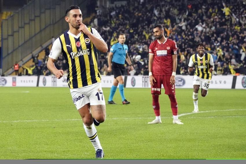 Fenerbahçe'de bir sakatlık krizi daha! Yıldız oyuncu Beşiktaş derbisinde olmayacak