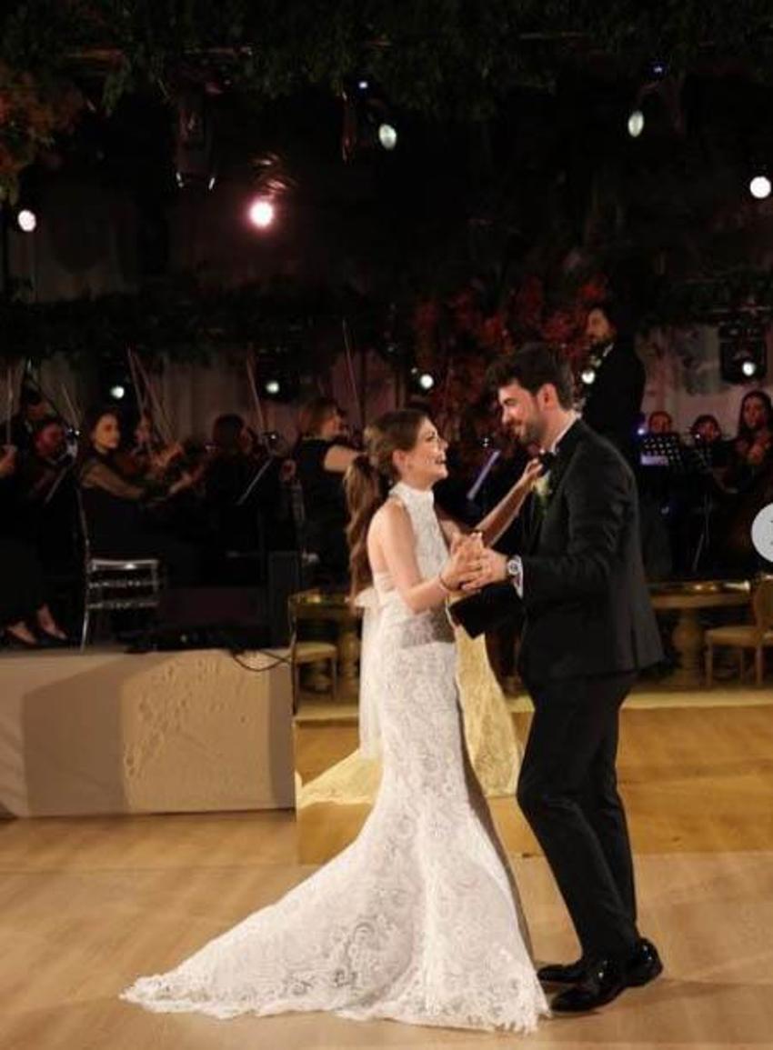 Eda Ece'den ilk hamilelik pozu geldi