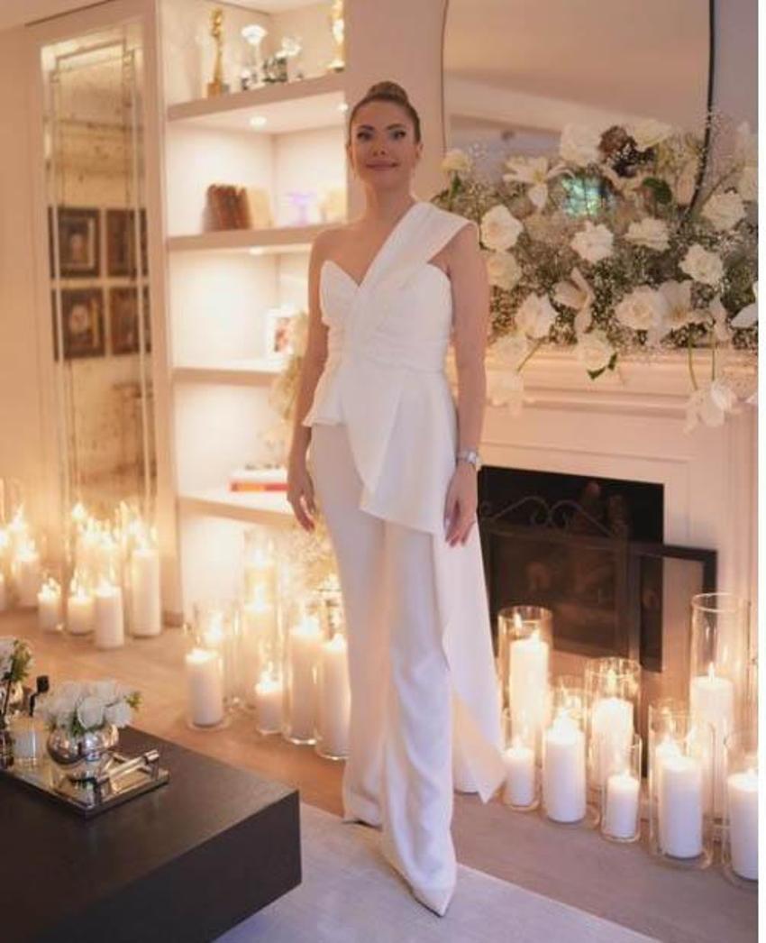 Eda Ece'den ilk hamilelik pozu geldi