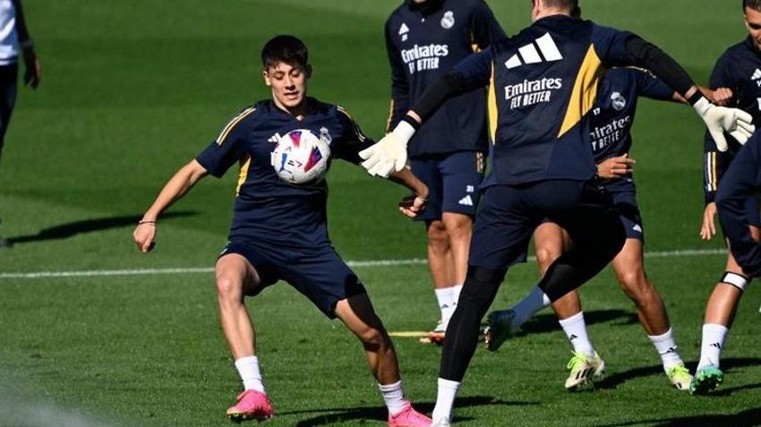 Real Madrid'de Arda Güler bombası! Transfer için karar verildi, Ancelotti açıkladı