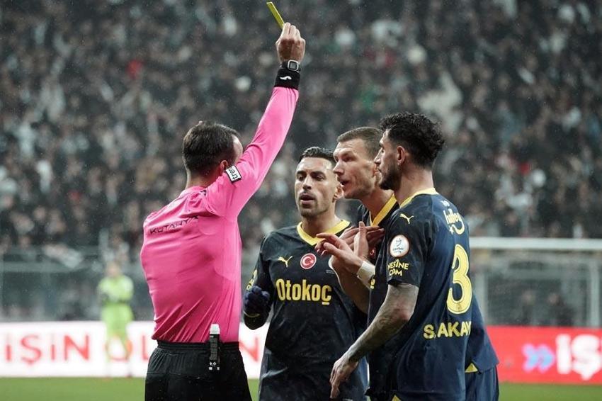 Fenerbahçe derbide Beşiktaş karşısında 3 puanı 3 golle aldı