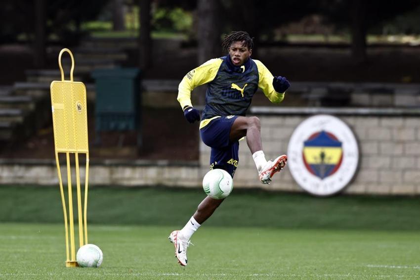 6-1'i hatırlatıp kötü haberi verdi! İsmail Kartal canlı yayında duyurdu: Hala devam ediyor