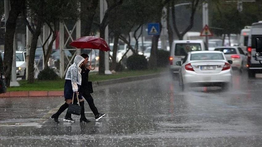 Kar yağışı Trakya'ya kadar geldi! İstanbul'a hafta sonu 48 saat şakır şakır yağmur geliyor: Meteoroloji saatleri verdi!