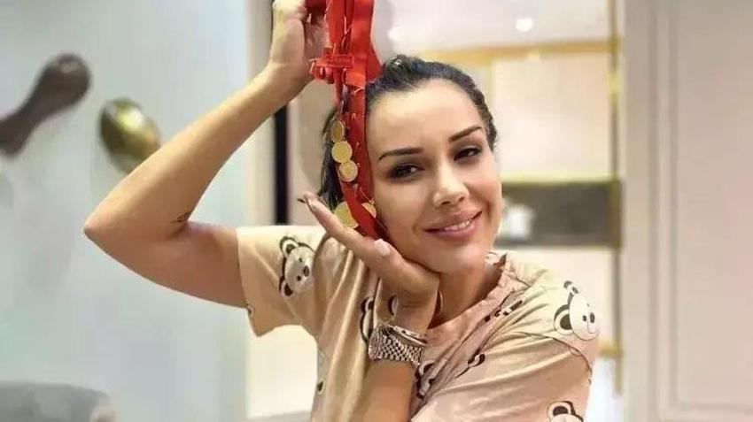Dilan Polat özlediği zaman çoraplarını kokluyordu! Ünlü popçu: Ergin dövüyordu benden yardım istemişti