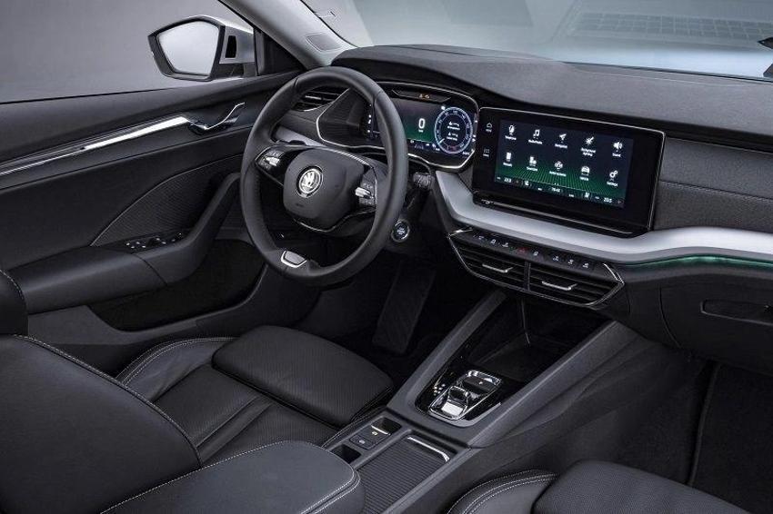 Skoda Octavia 2023 fiyatını yeni yıla taşıdı: Bayide pazarlığı bile var!