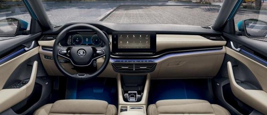 Skoda Octavia 2023 fiyatını yeni yıla taşıdı: Bayide pazarlığı bile var!