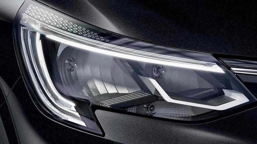 Renault bu modelde 2023 sürprizini sona sakladı: 838 bin TL'ye yeni yılda ayağınız yerden kesiliyor!
