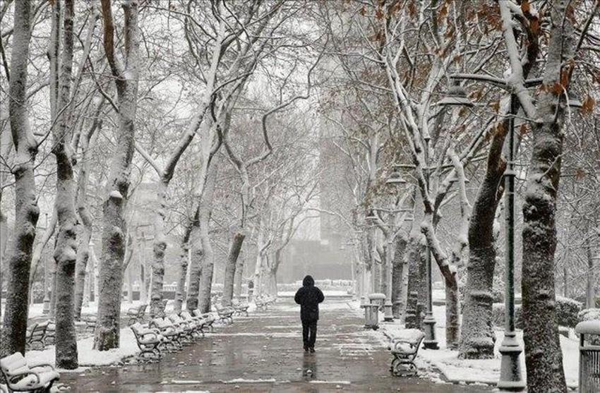 Evinize çabuk dönün: Ansızın bastıracak, günlerce yerde kalacak! Meteoroloji: Sağanak sonrası yoğun kar yağışı geliyor!