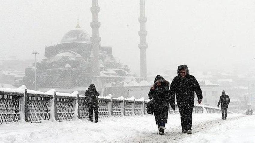 Evinize çabuk dönün: Ansızın bastıracak, günlerce yerde kalacak! Meteoroloji: Sağanak sonrası yoğun kar yağışı geliyor!