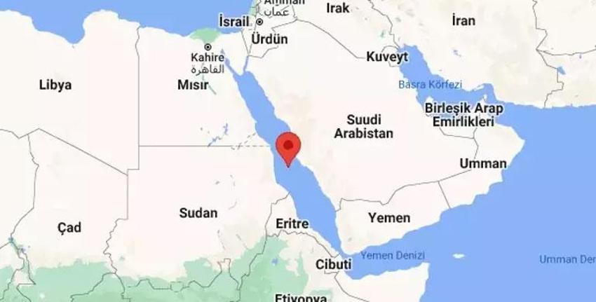 İsrail Gazze'de sivilleri vuruyor! Yemen Kızıldeniz'de 2 gemiye saldırdı