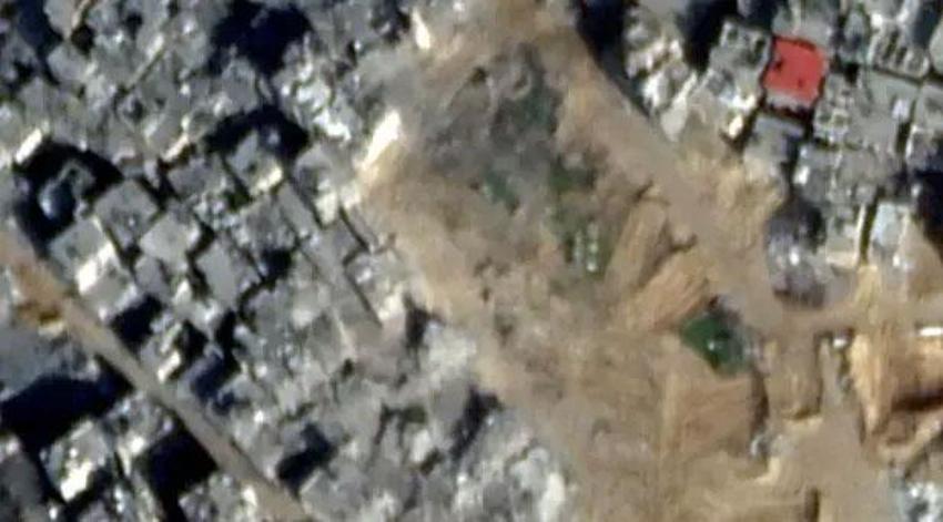 İsrail Gazze'de sivilleri vuruyor! Yemen Kızıldeniz'de 2 gemiye saldırdı