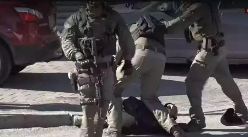 İsrail Gazze'de sivilleri vuruyor! Yemen Kızıldeniz'de 2 gemiye saldırdı