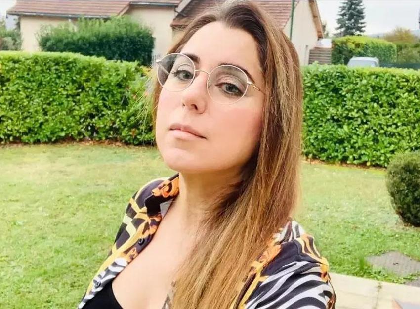 Ünlü türkücü İsviçre'ye yerleşmişti! Kebap ustalarına şapka çıkarttı