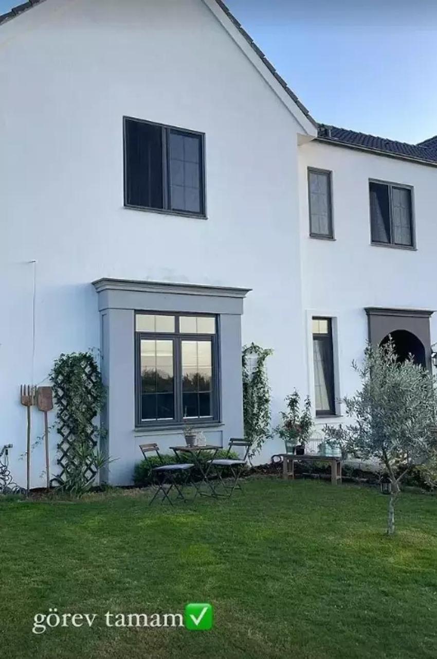 Ünlü çift kendilerine 'saray' yaptı! İstanbul'dan kaçıp  Köyceğiz'de hayallerinin evini inşa etti